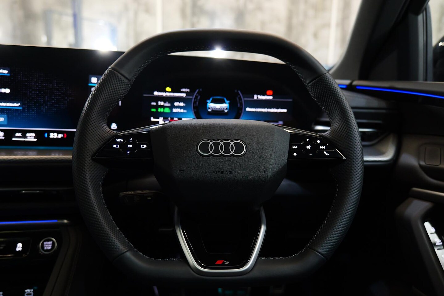 Image about Audi Q5 SUV e-hybrid quattro S tronic