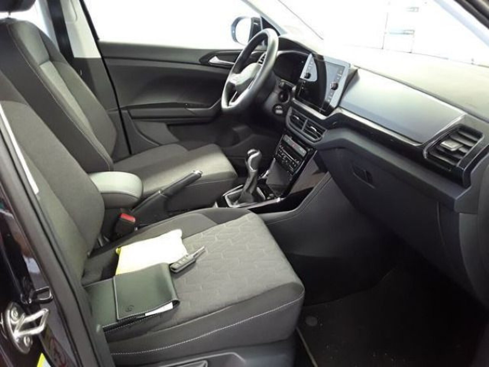 Volkswagen T-Cross – Bild 13