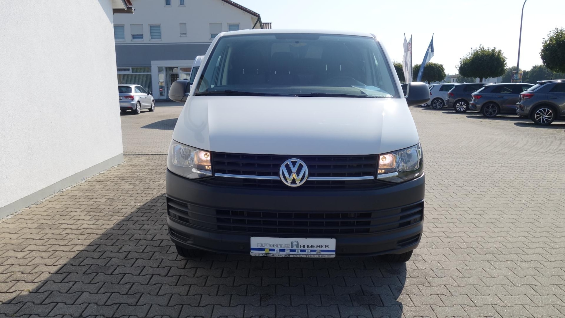 Volkswagen T6 Transporter Kasten kurzer Radstand