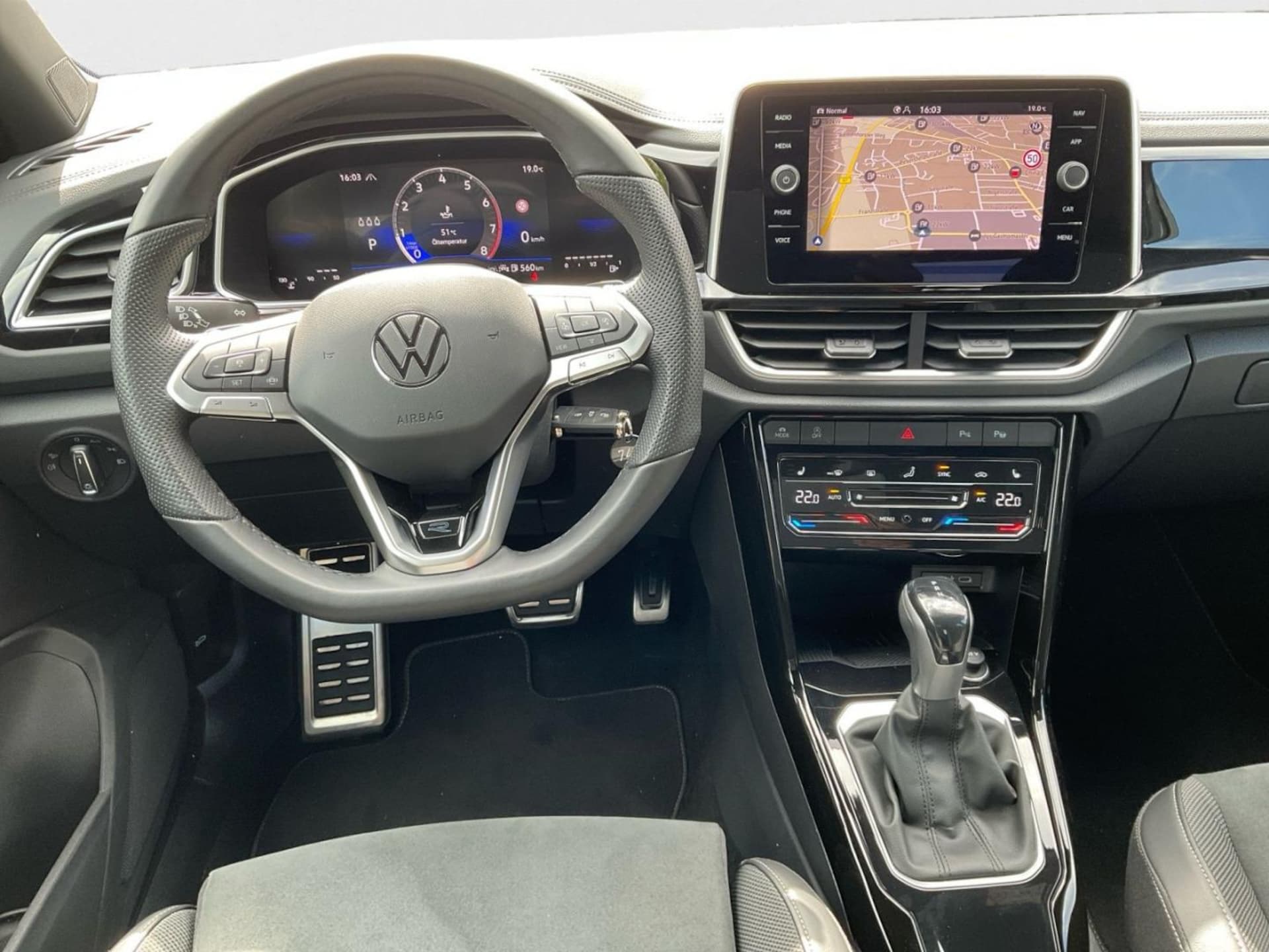 Volkswagen T-Roc R-Line