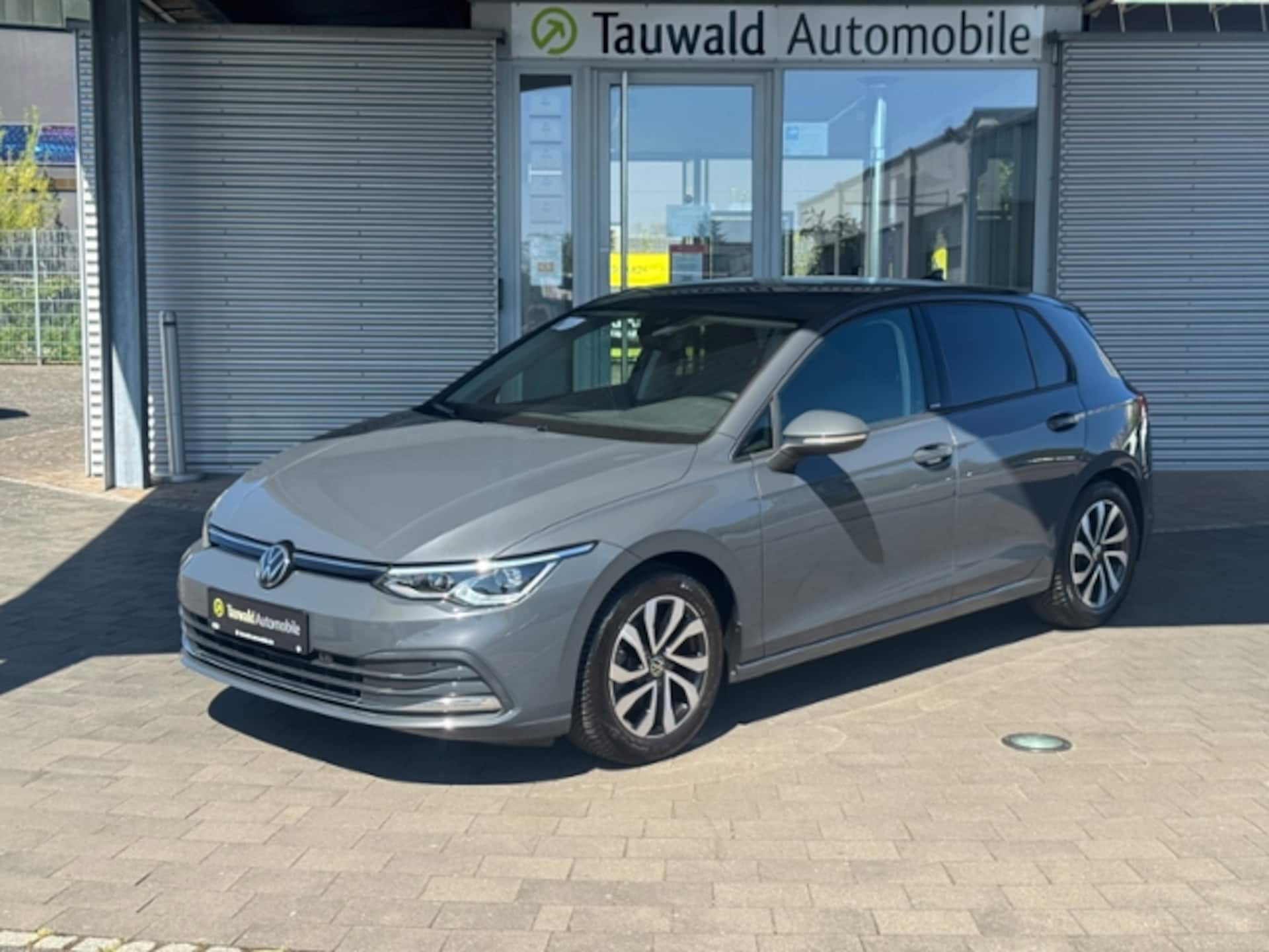 Volkswagen Golf Active