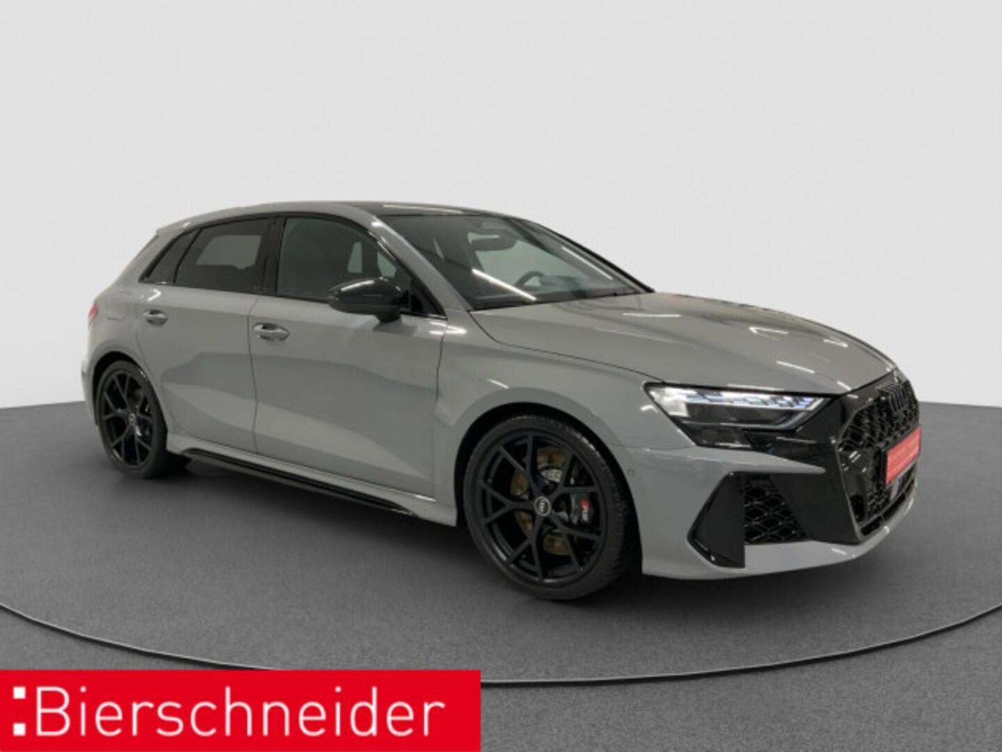 Bild über Audi RS 3 Sportback TFSI quattro 294 kW S tronic - für weitere Informationen kontaktieren Sie den Audi Partner