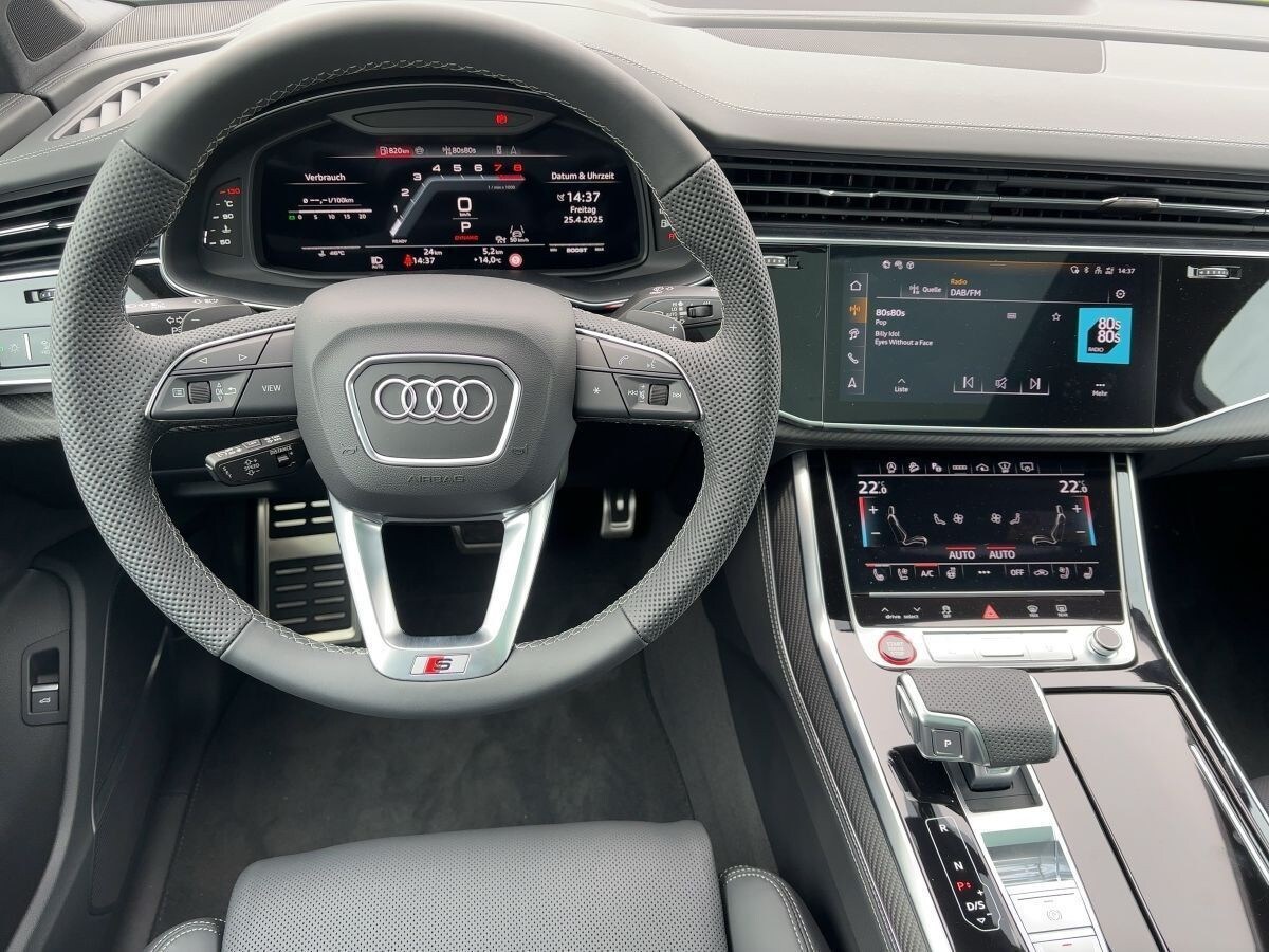 Image about Audi SQ7 SUV TFSI quattro tiptronic