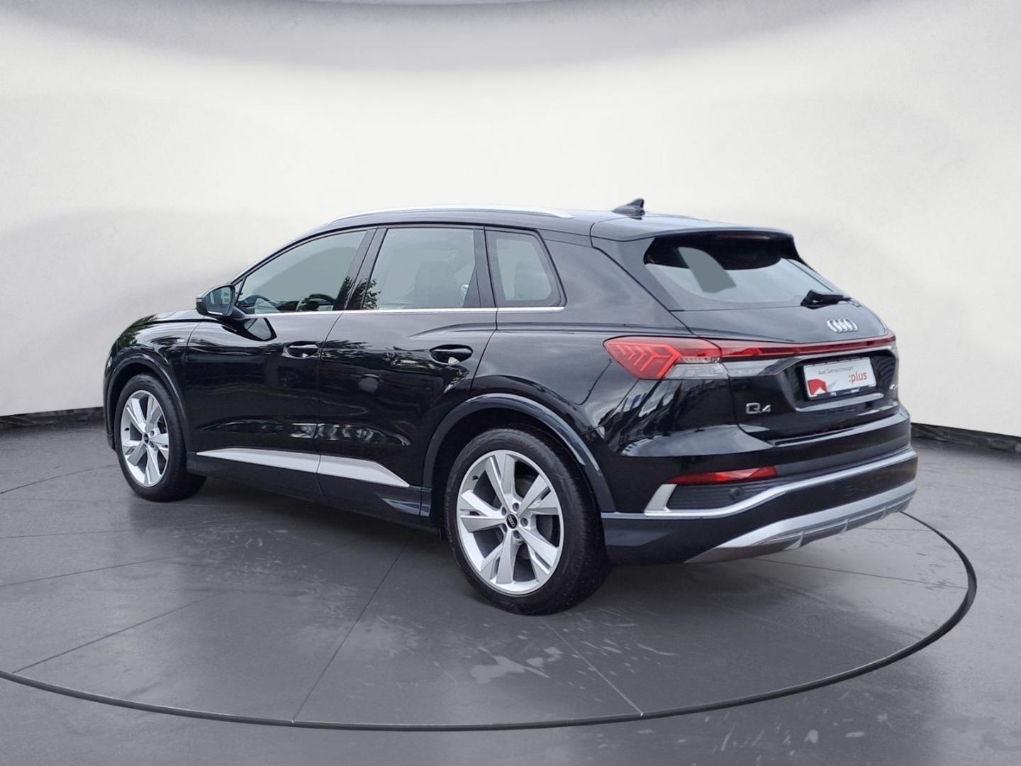 Image about Audi Q4 e-tron 40 e-tron
