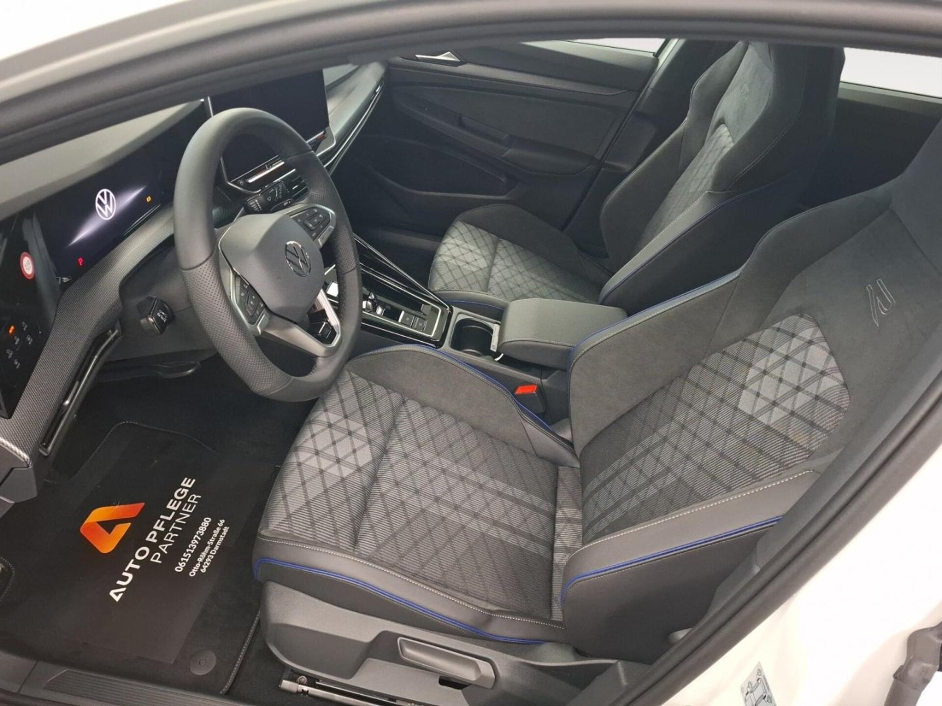 Volkswagen Golf Variant R-Line