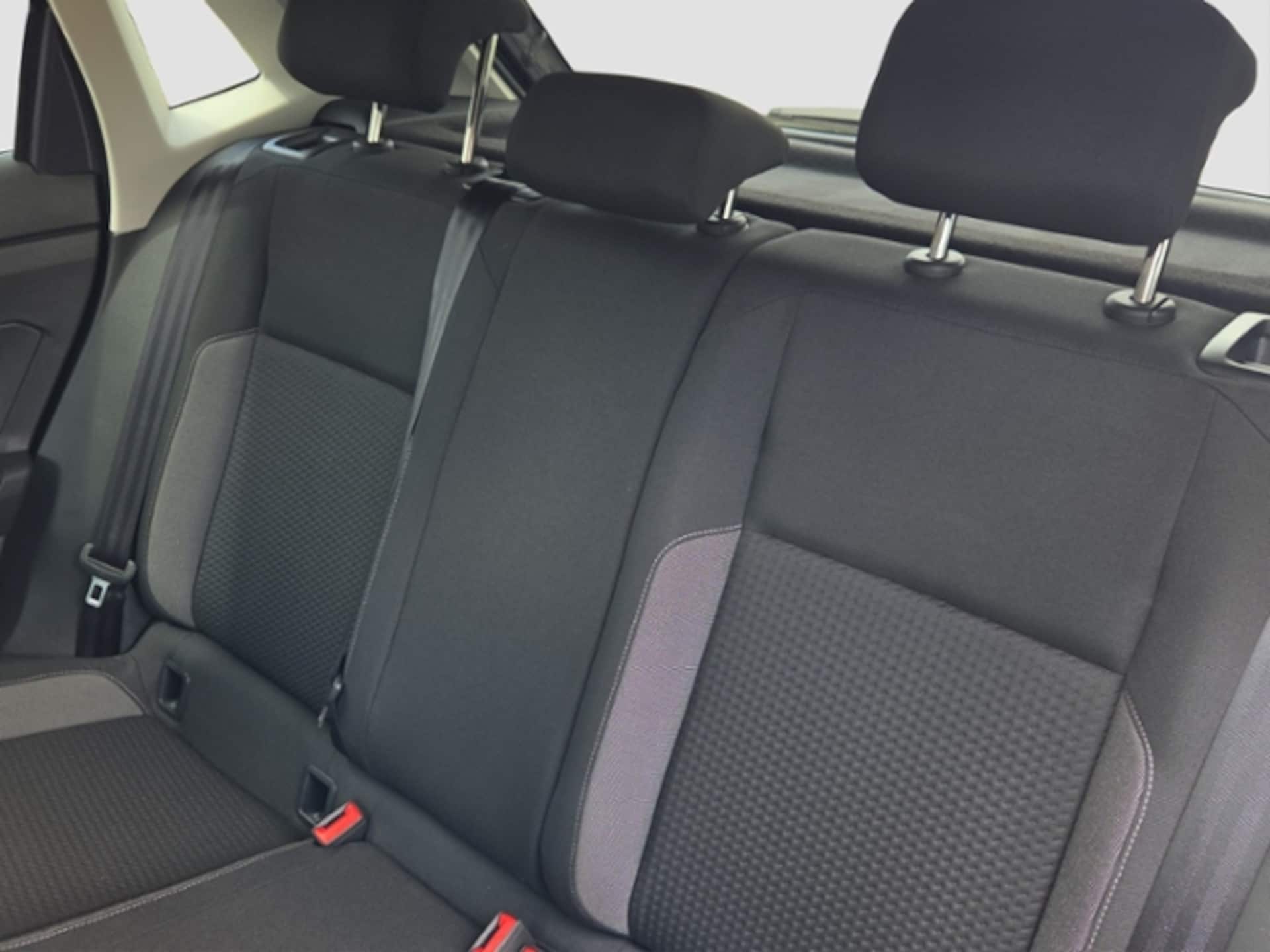 Volkswagen Polo Active