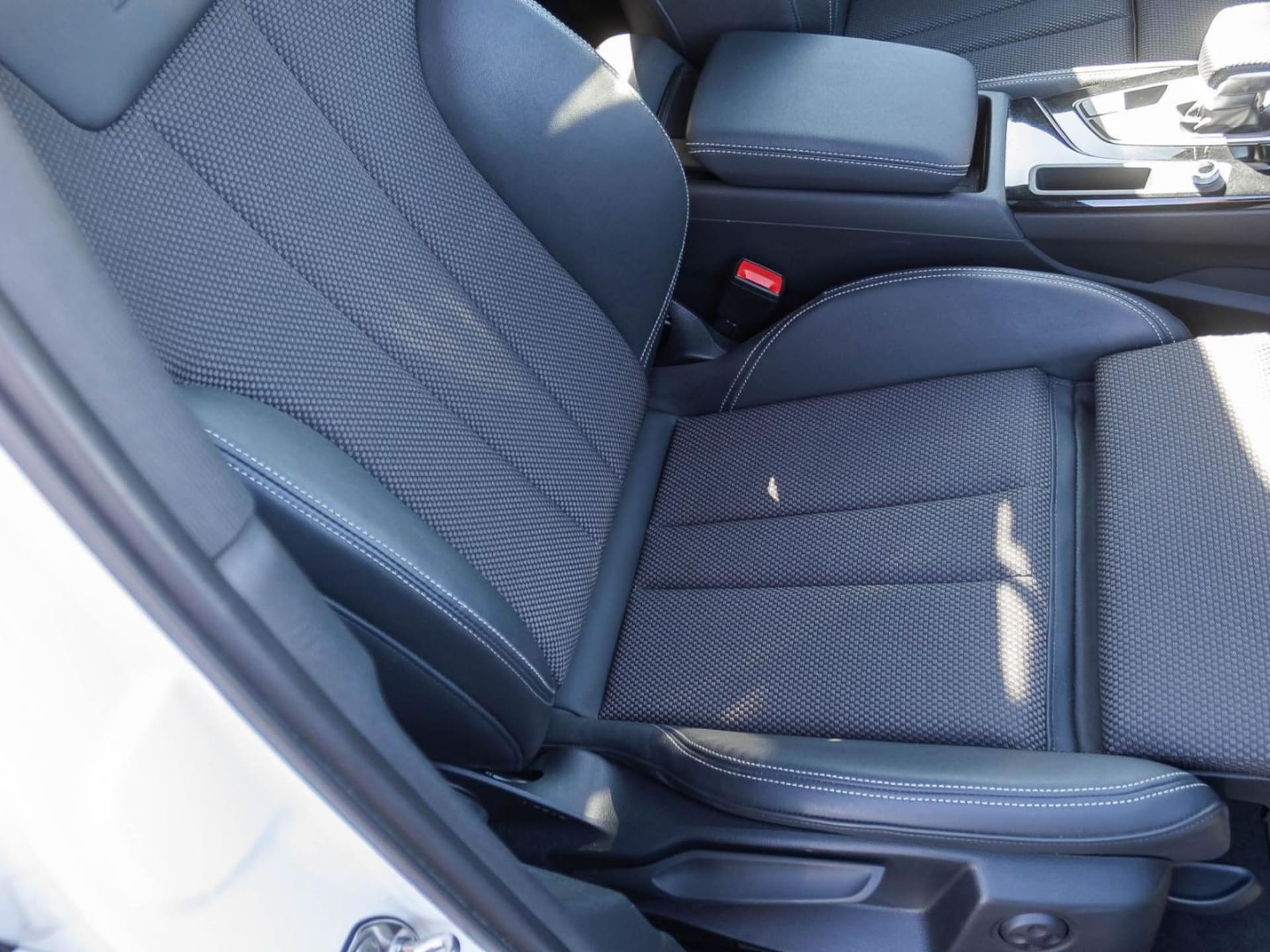 Audi A4 Avant S line