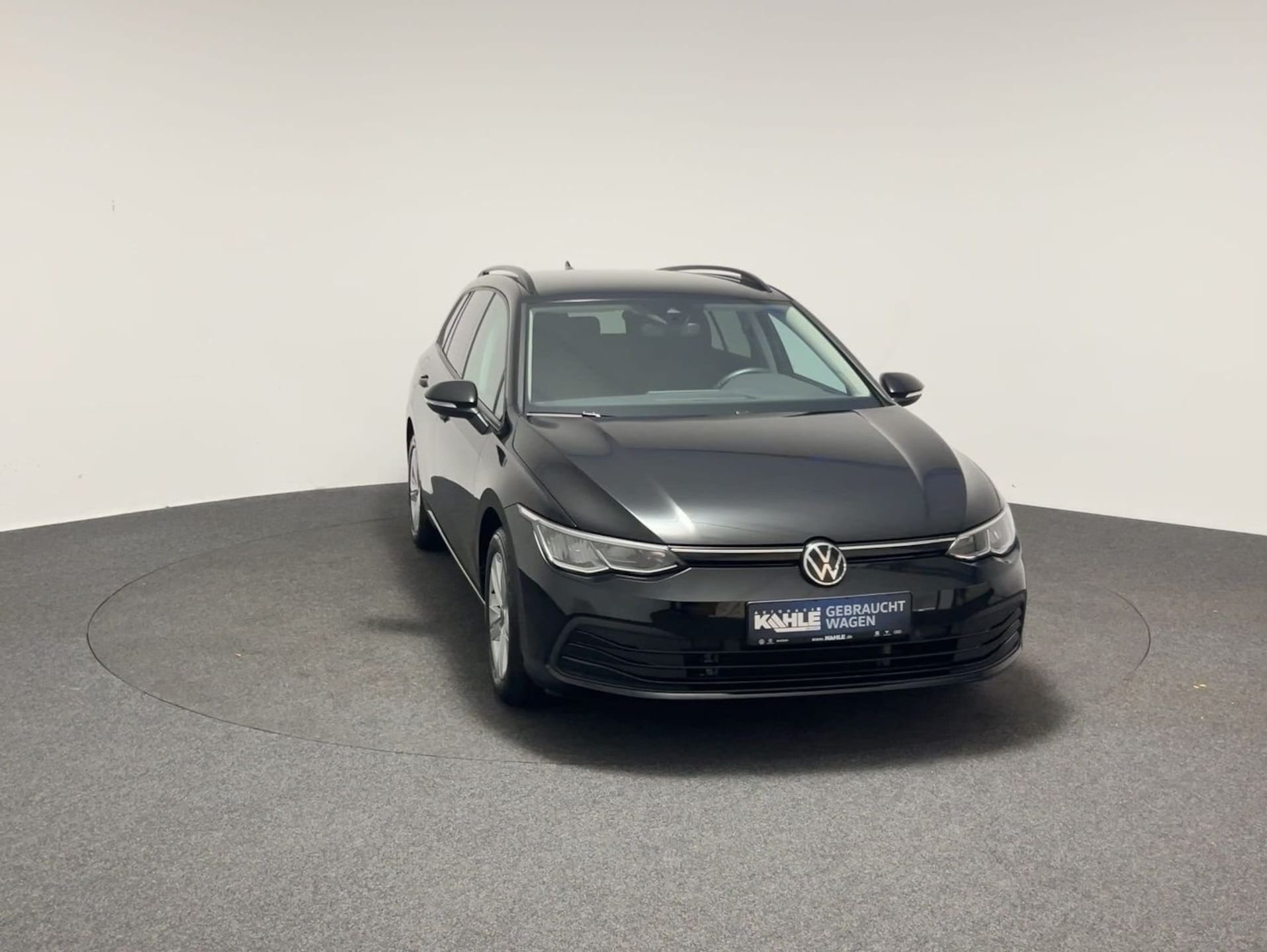 Volkswagen Golf Variant Life