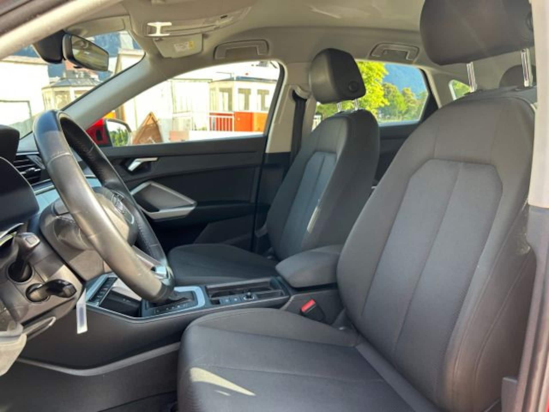 Audi Q3 Sportback S line