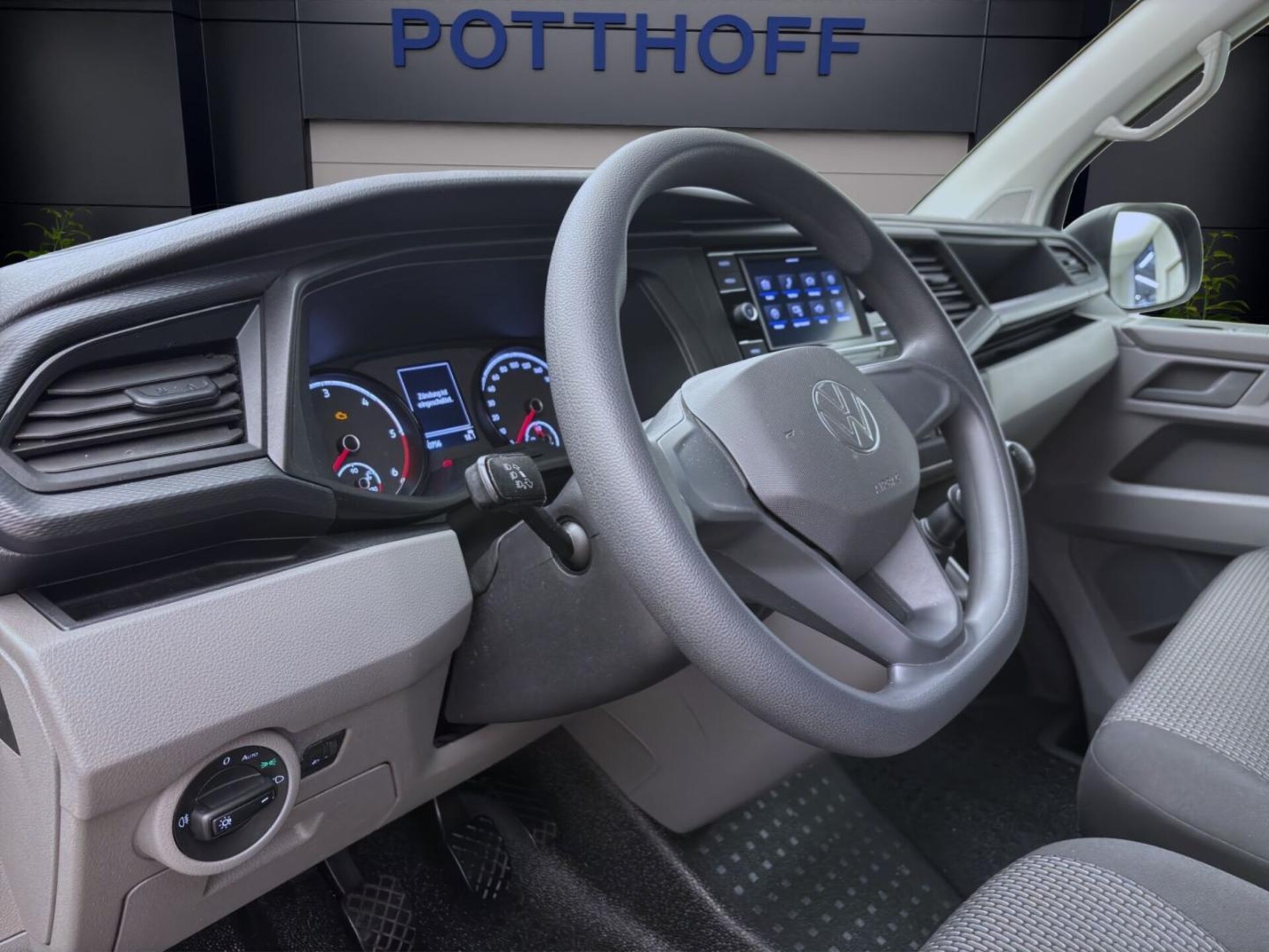 Volkswagen T6.1 Transporter Kombi kurzer Radstand