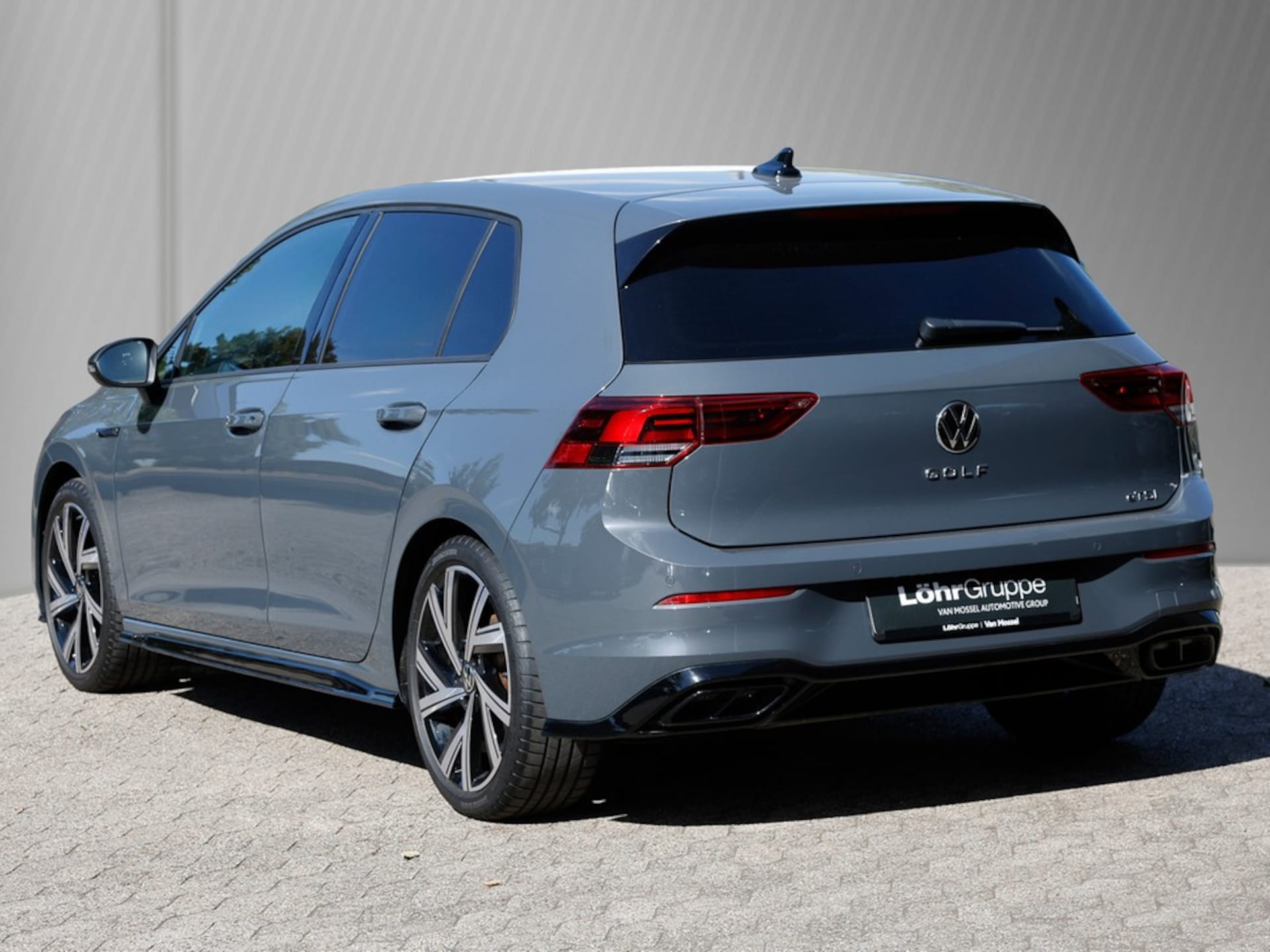 Volkswagen Golf R-Line