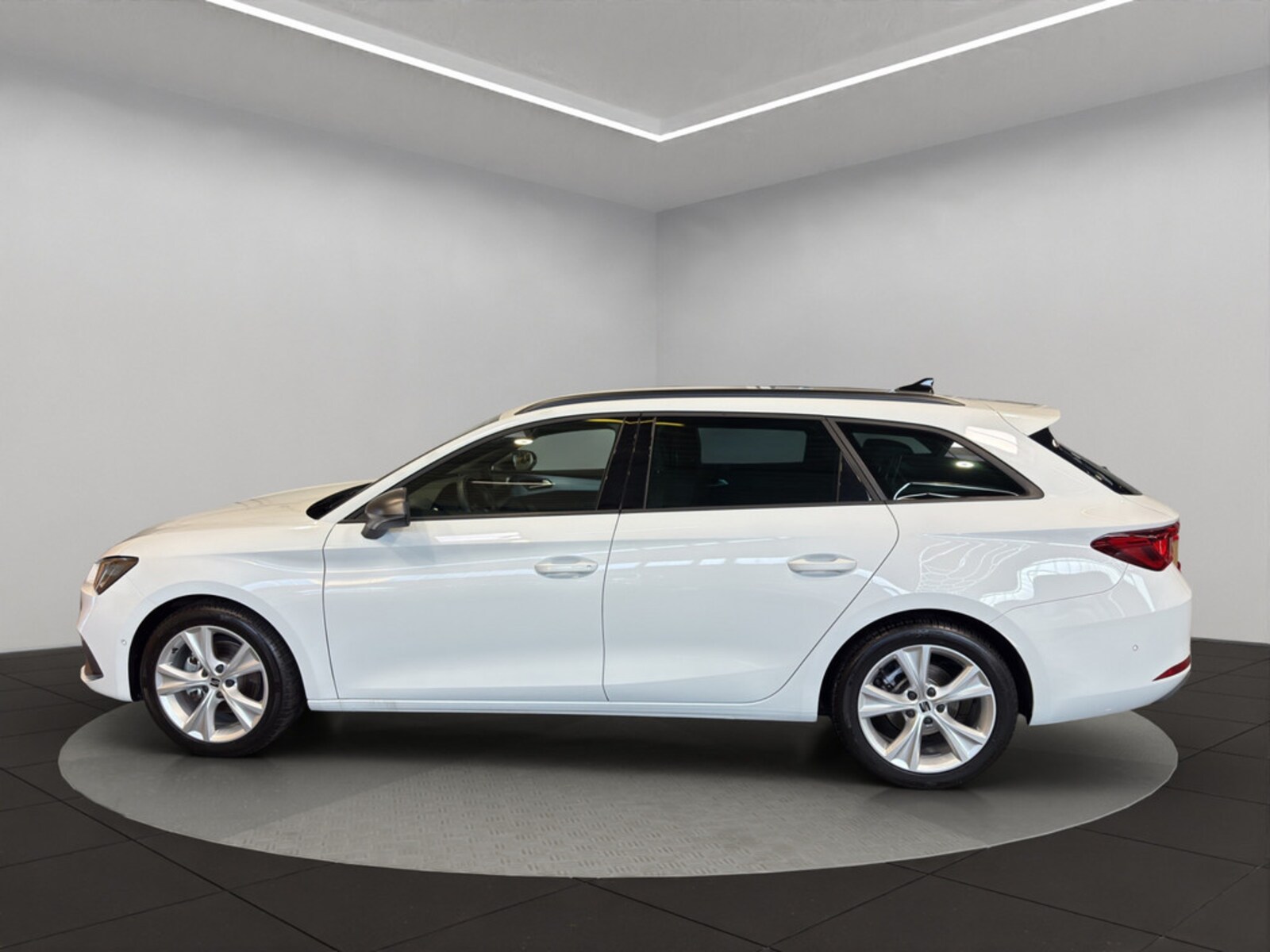 SEAT Leon Sportstourer – Bild 2
