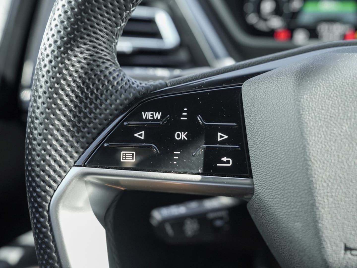 Bild über Audi Q4 e-tron 50 e-tron quattro - für weitere Informationen kontaktieren Sie den Audi Partner