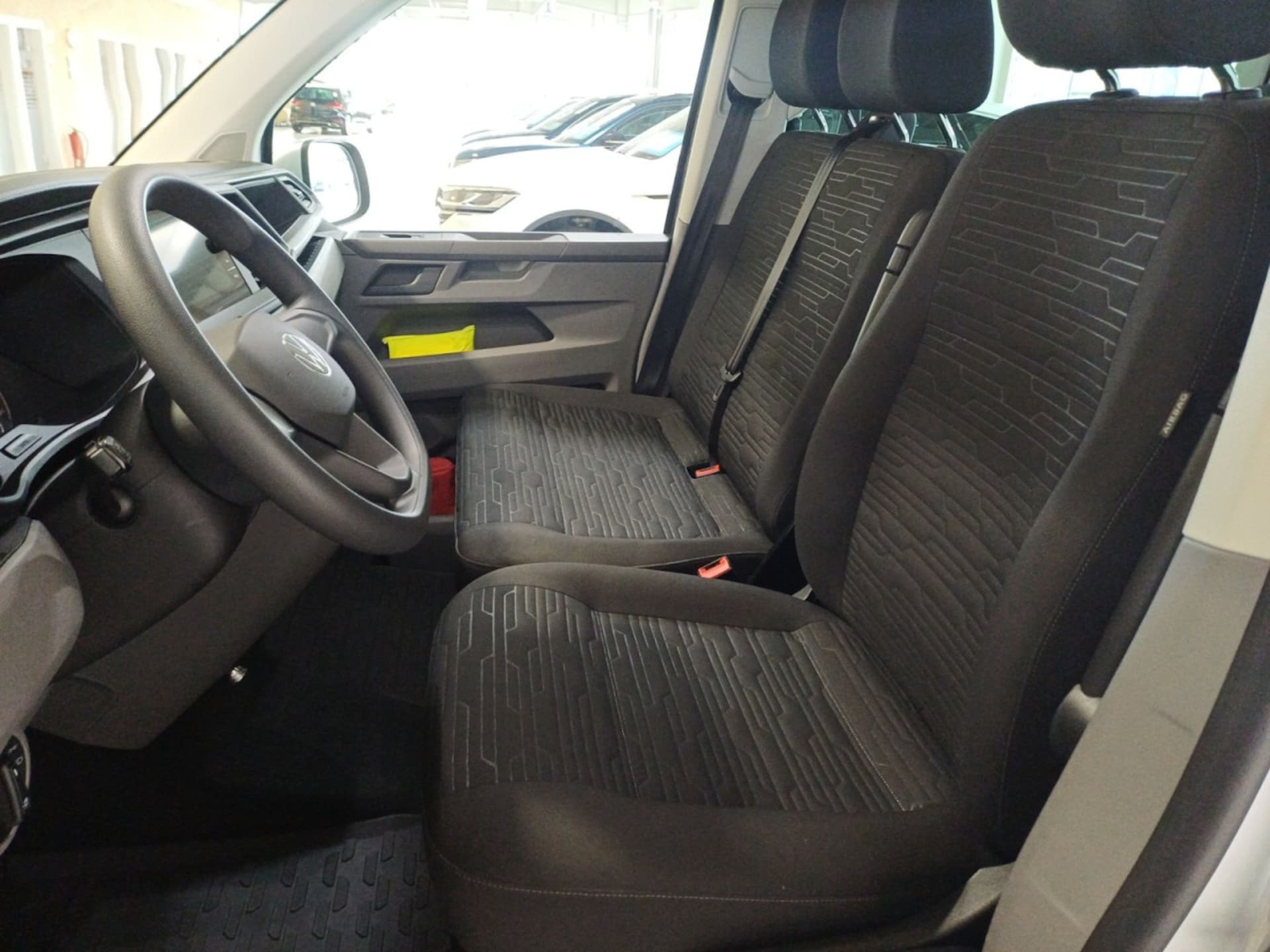 Volkswagen T6.1 Caravelle kurzer Radstand Comfortline