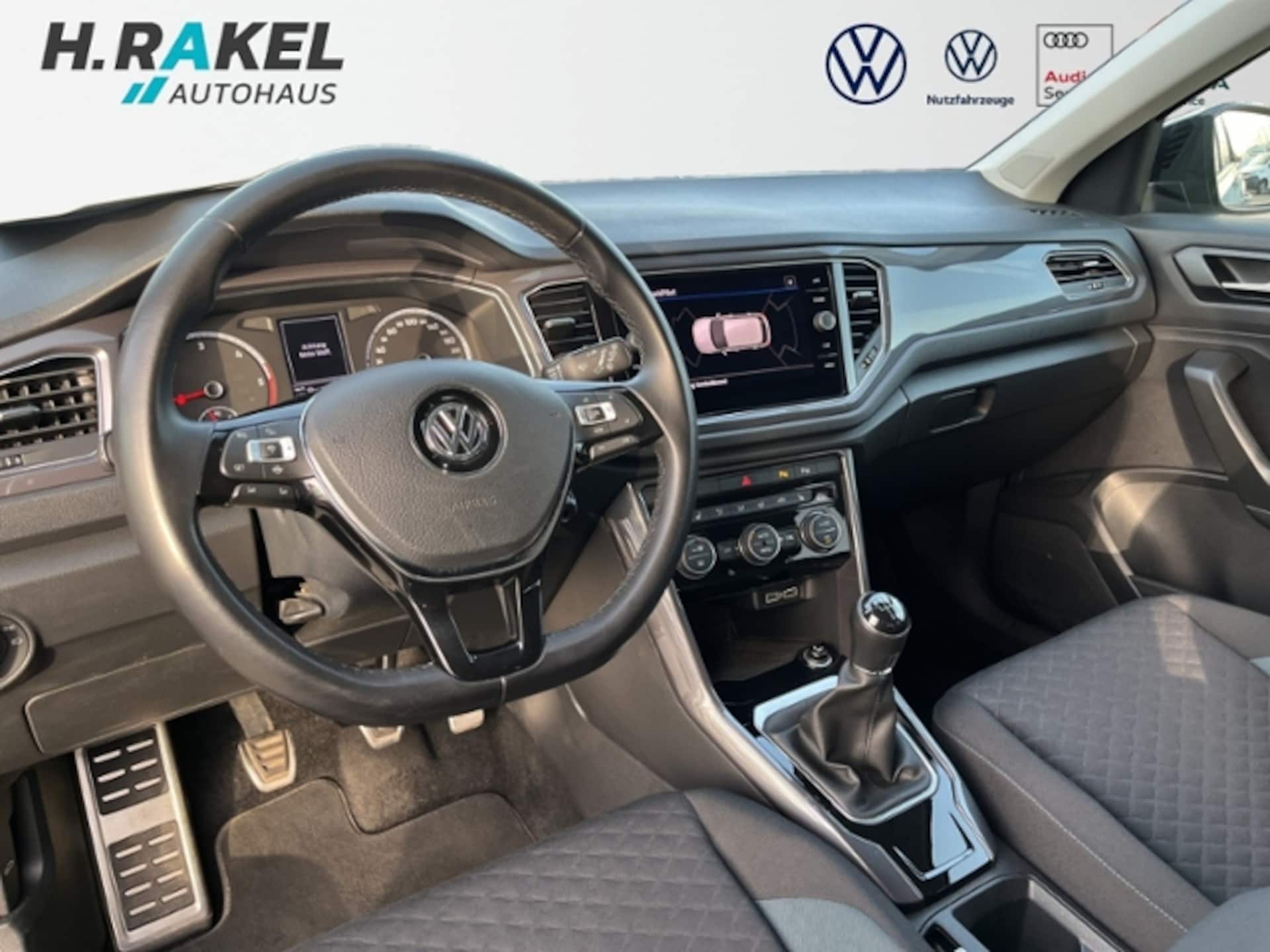 Volkswagen T-Roc IQ.DRIVE