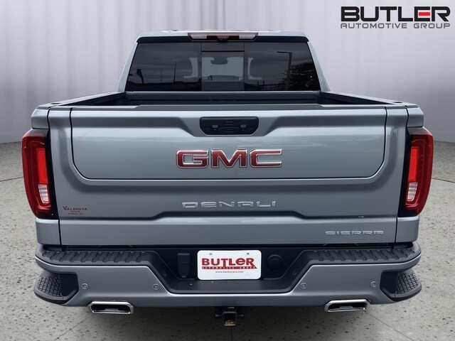 2024 GMC Sierra
