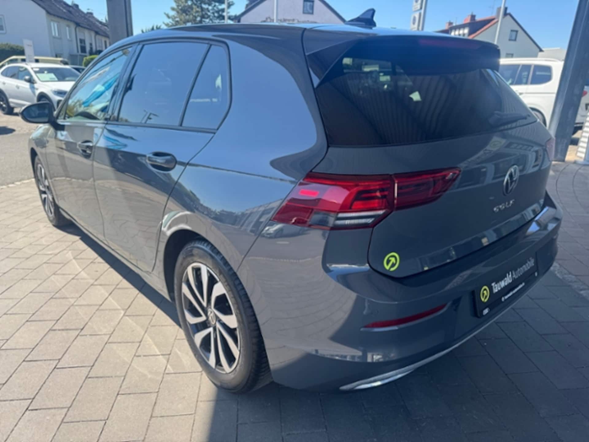 Volkswagen Golf Active