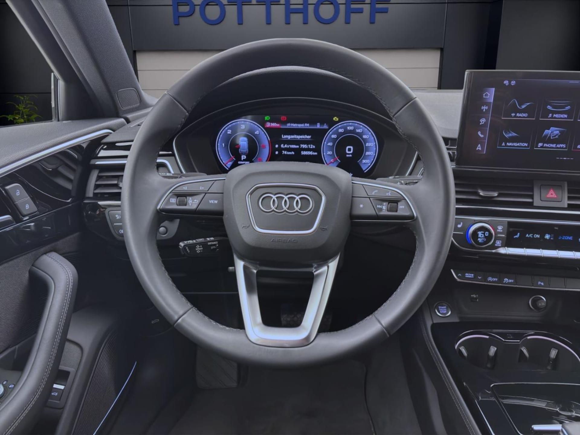 Audi A4 Avant S line