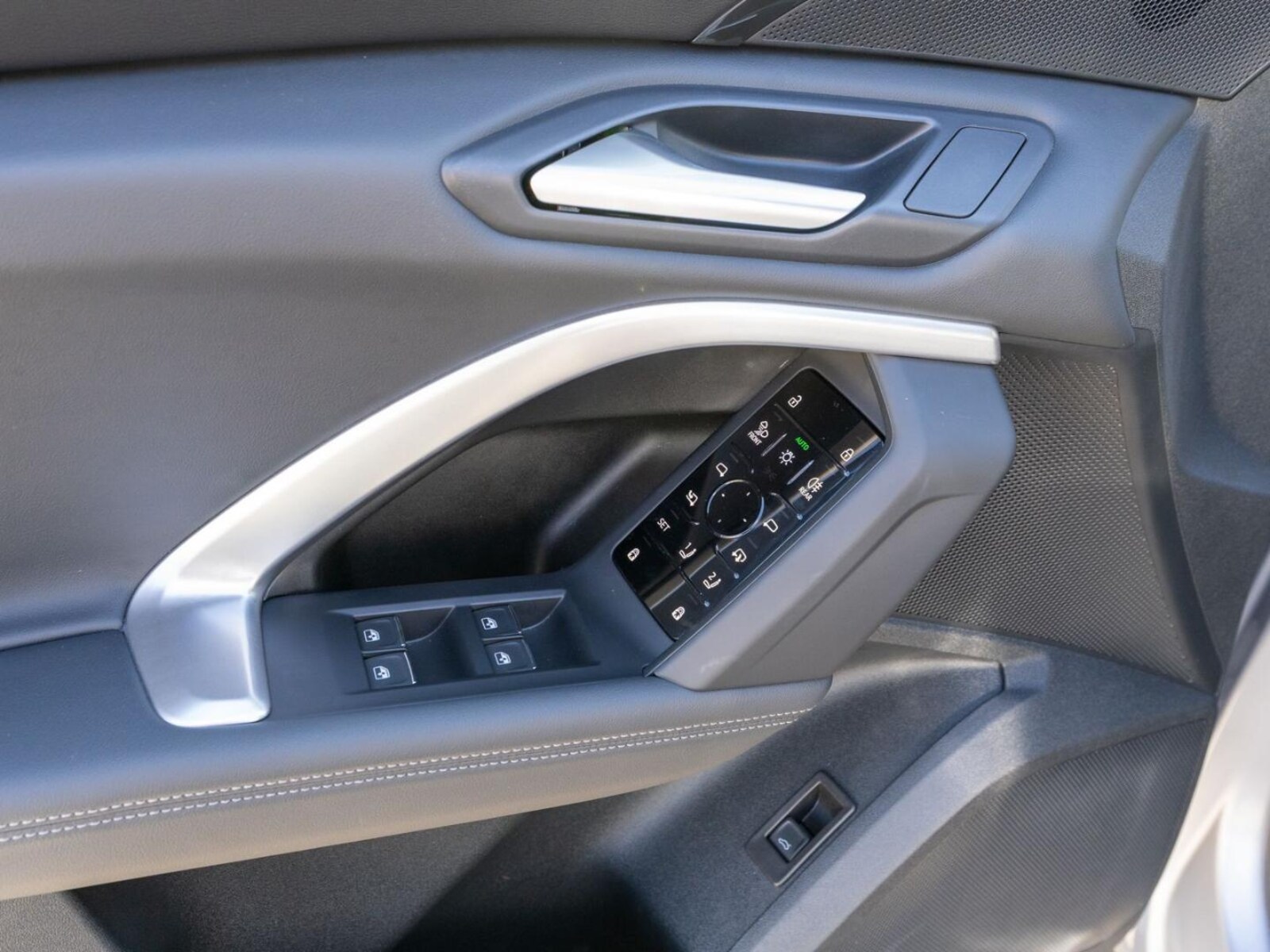 Audi Q5 – Bild 11