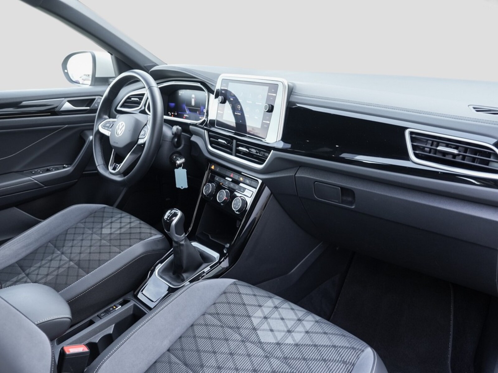 Volkswagen T-Roc – Bild 8