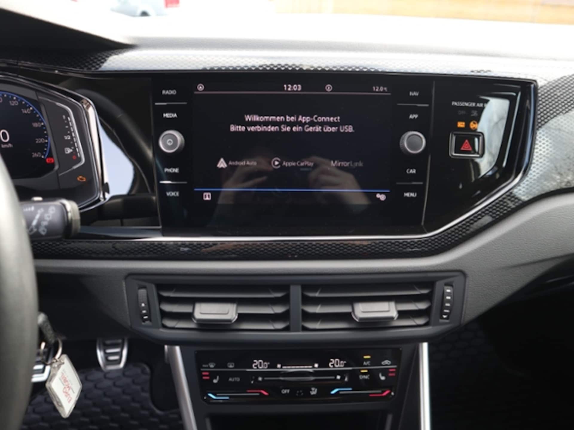 Volkswagen Polo Active