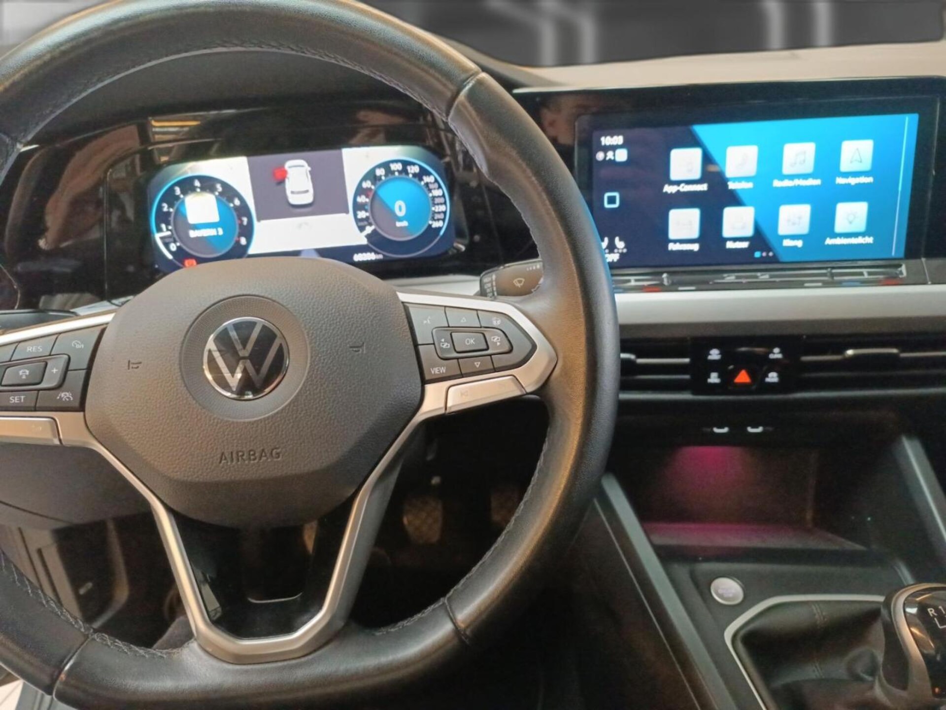 Volkswagen Golf Life