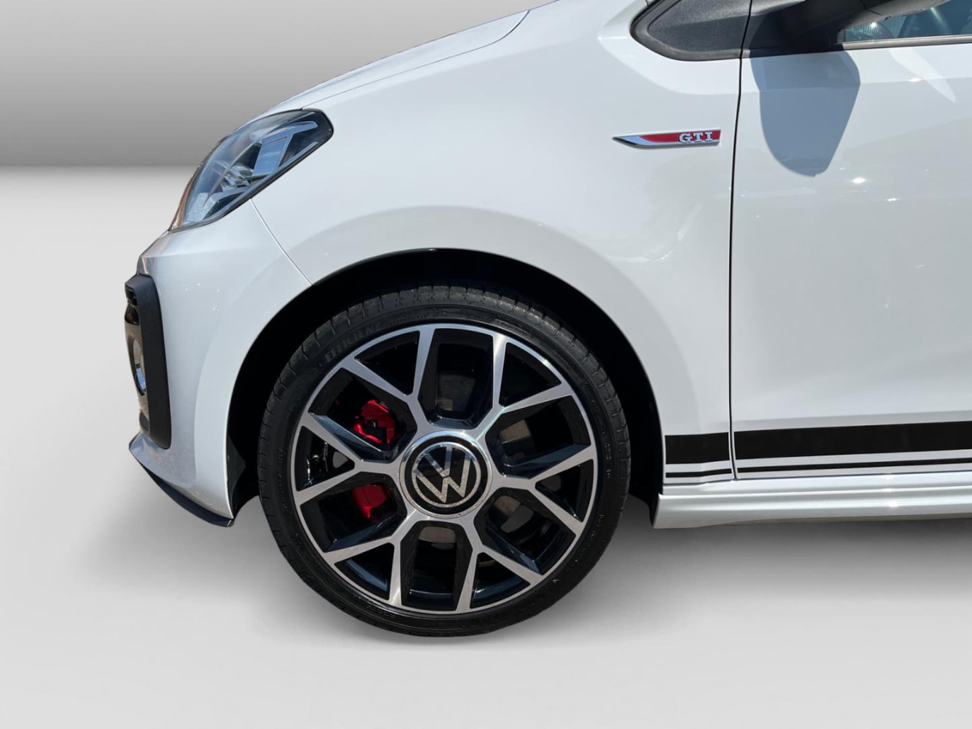 Volkswagen up! GTI