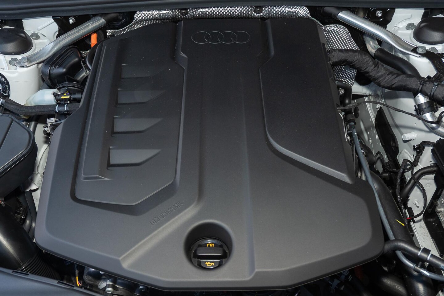 Image about Audi A5 Avant TFSI e e-hybrid quattro 270 kW S tronic