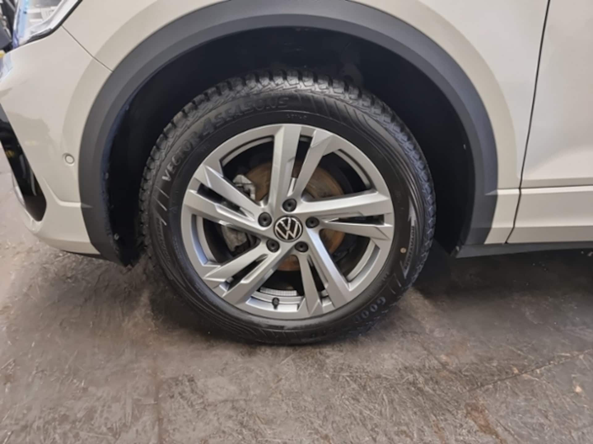 Volkswagen T-Roc R-Line