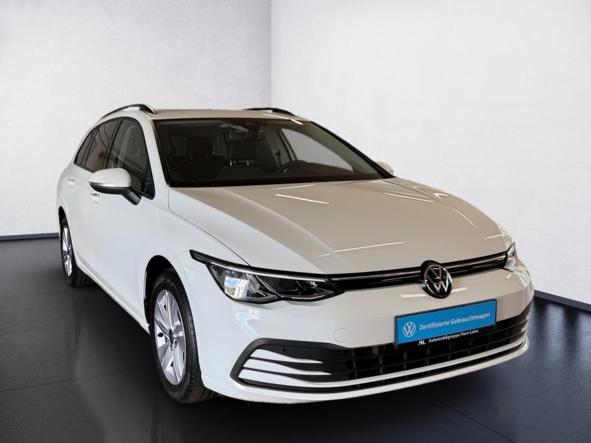 Volkswagen Golf Variant Life