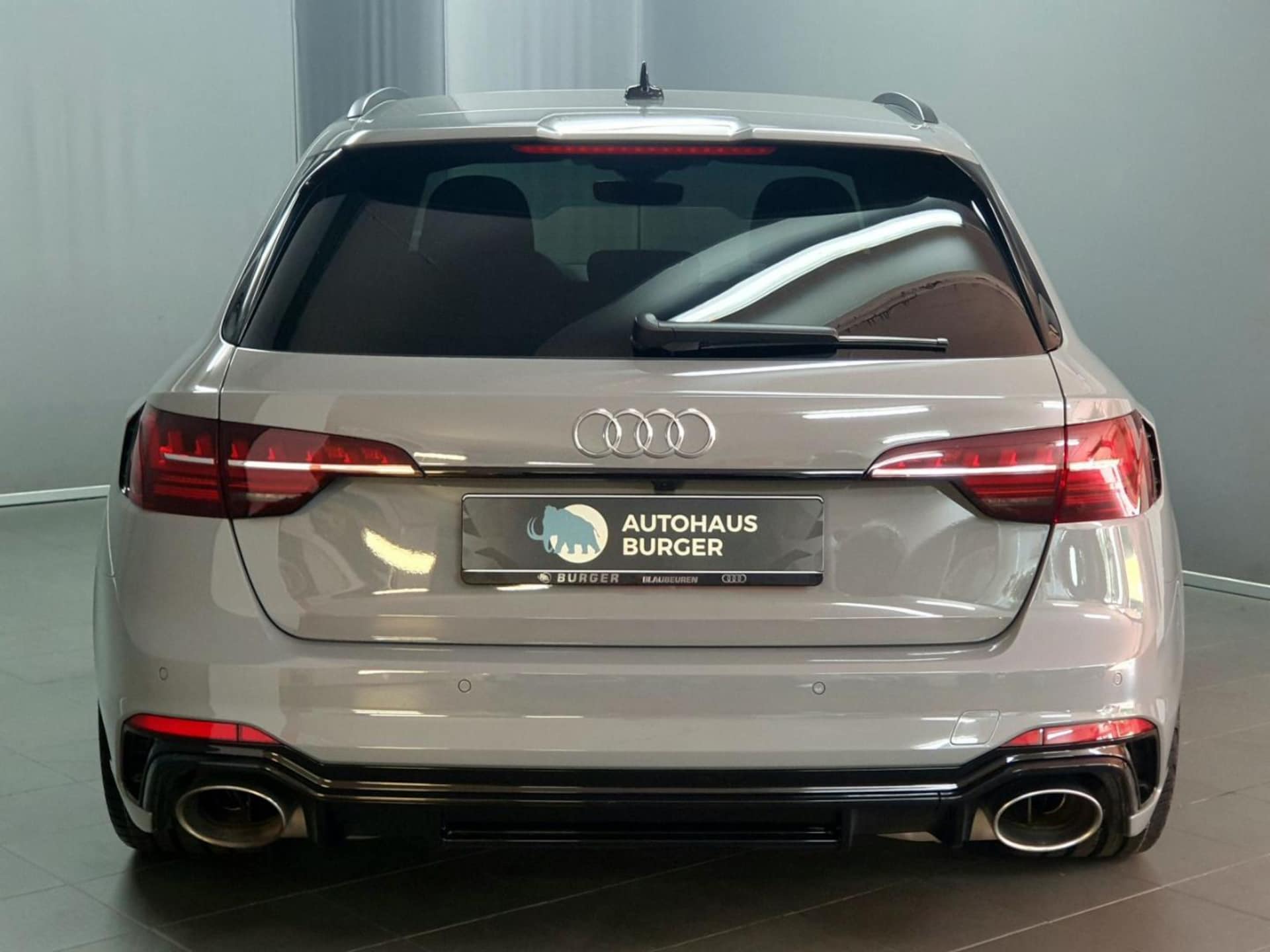 Audi RS 4 Avant