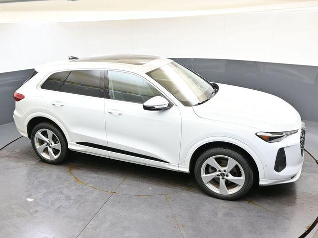 2025 Audi New Q5 Premium Plus - Photo 50