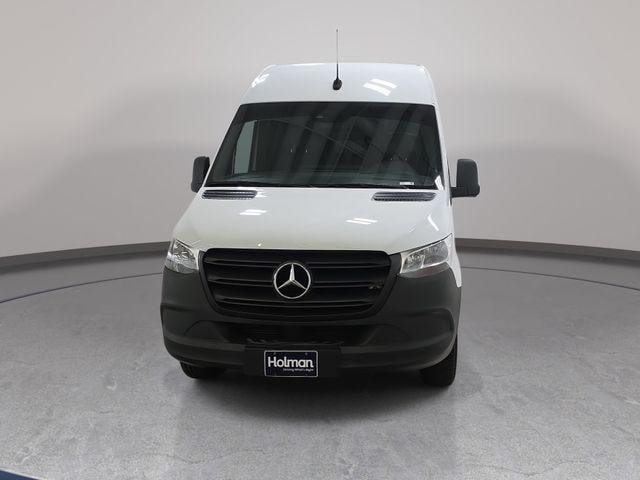 2022 Mercedes-Benz