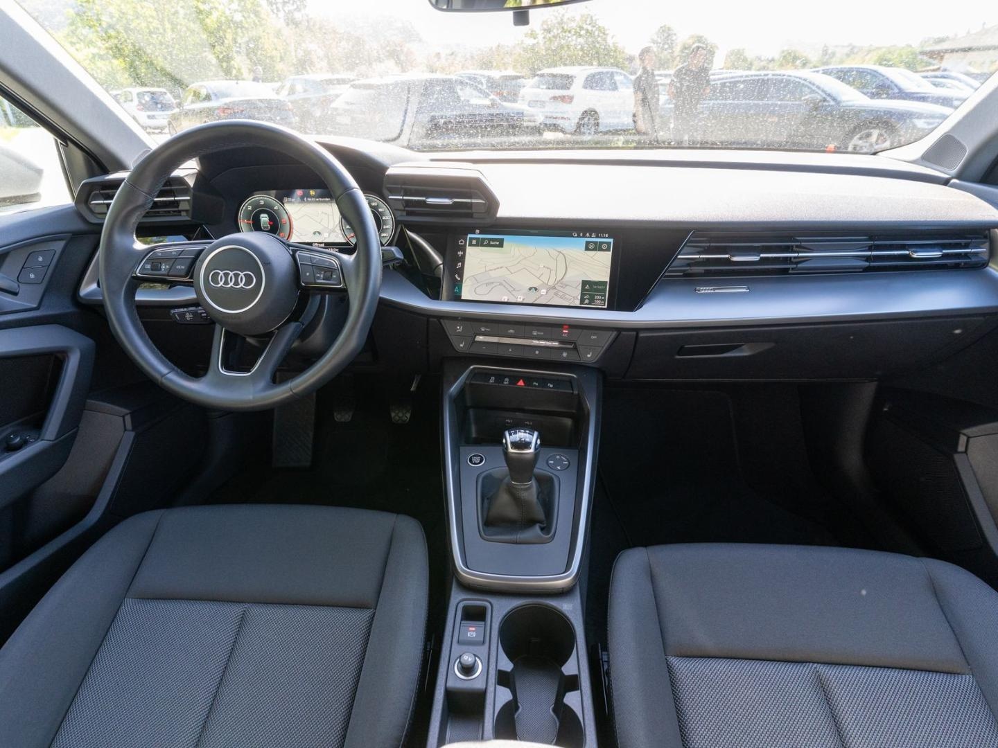 Bild über Audi A3 Sportback 30 TDI Schaltgetriebe - für weitere Informationen kontaktieren Sie den Audi Partner