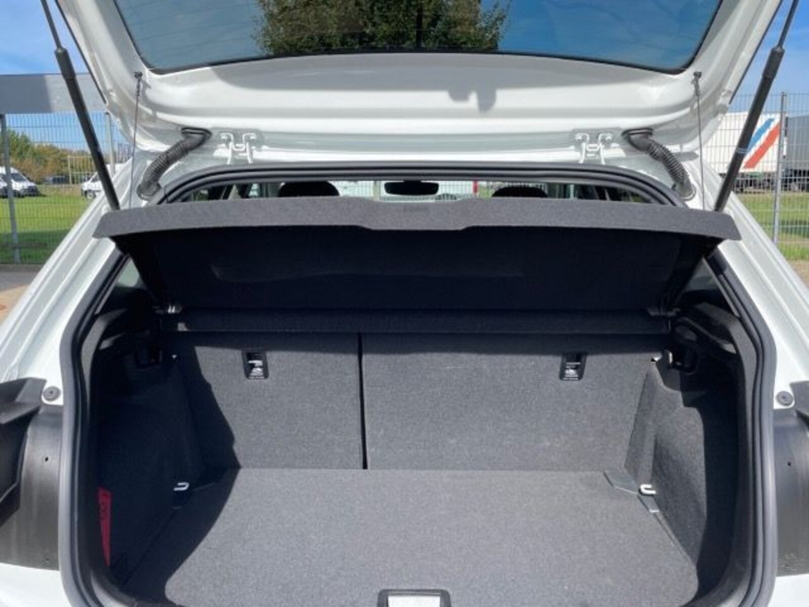 Volkswagen Polo – Bild 16