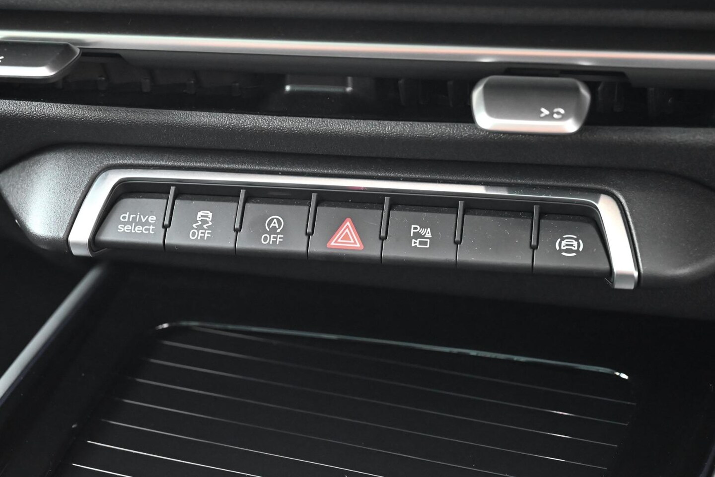 Image about Audi Q3 SUV TFSI 110 kW launch edition