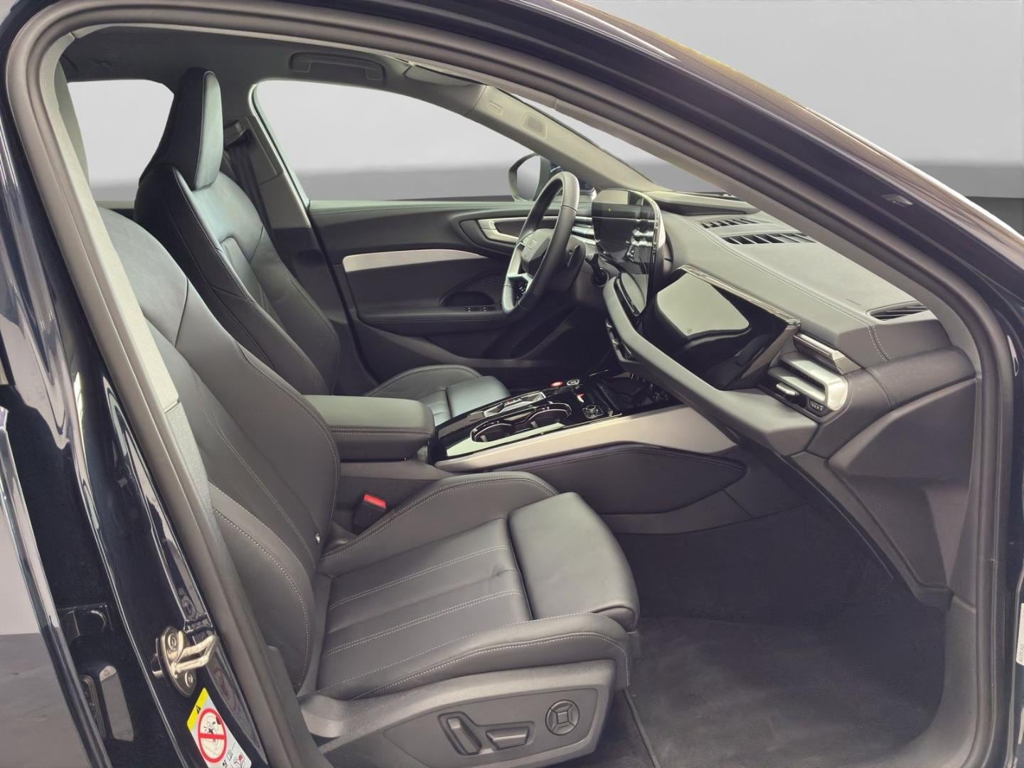Bild über Audi A5 Avant TDI 150 kW S tronic - für weitere Informationen kontaktieren Sie den Audi Partner
