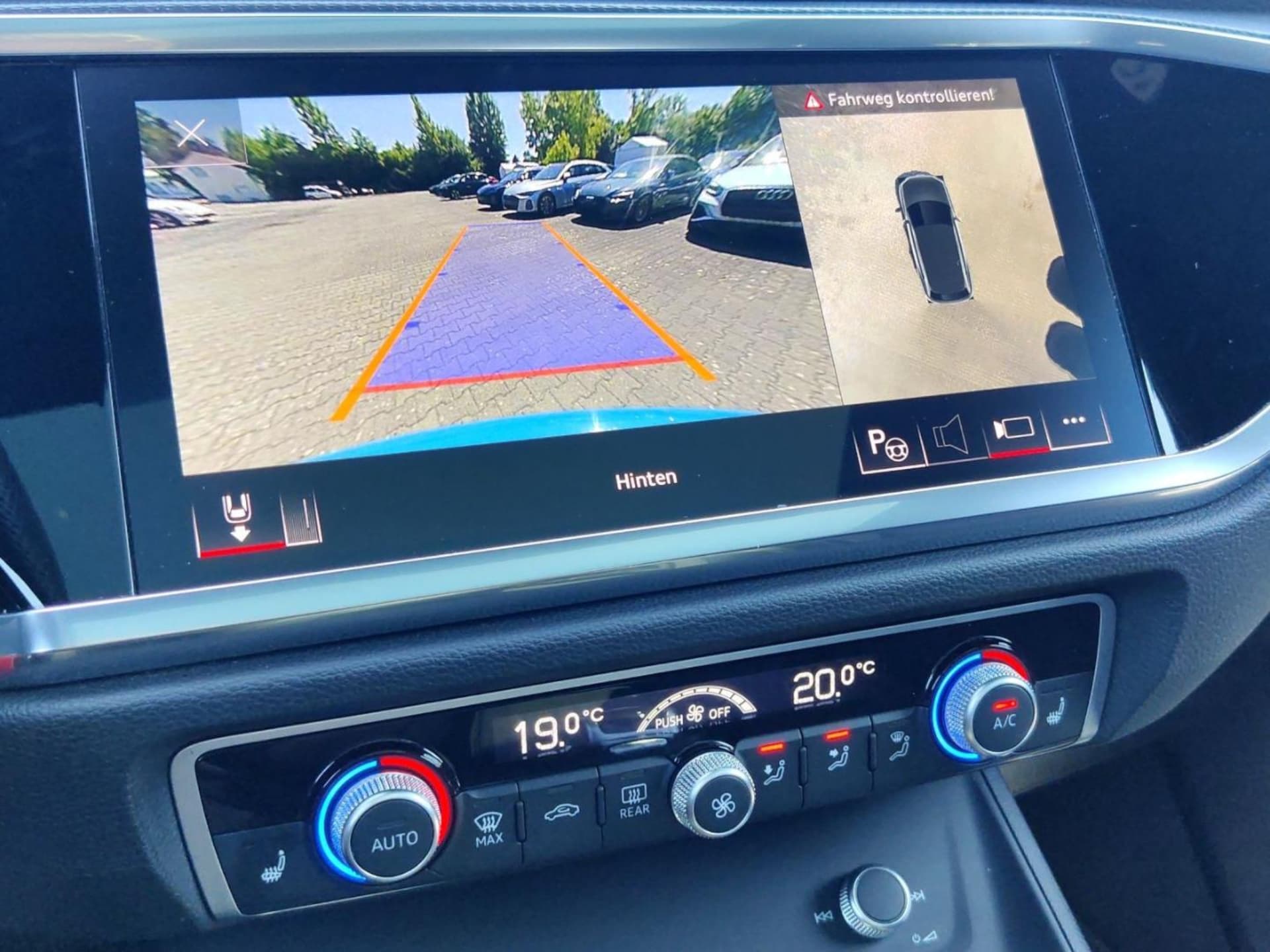 Audi Q3 SUV S line