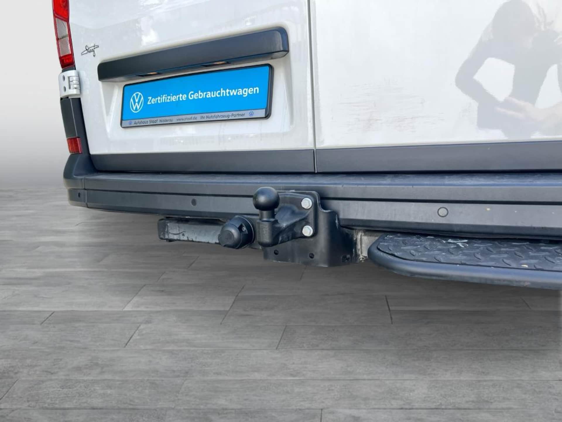 Volkswagen Crafter Kasten mittlerer Radstand