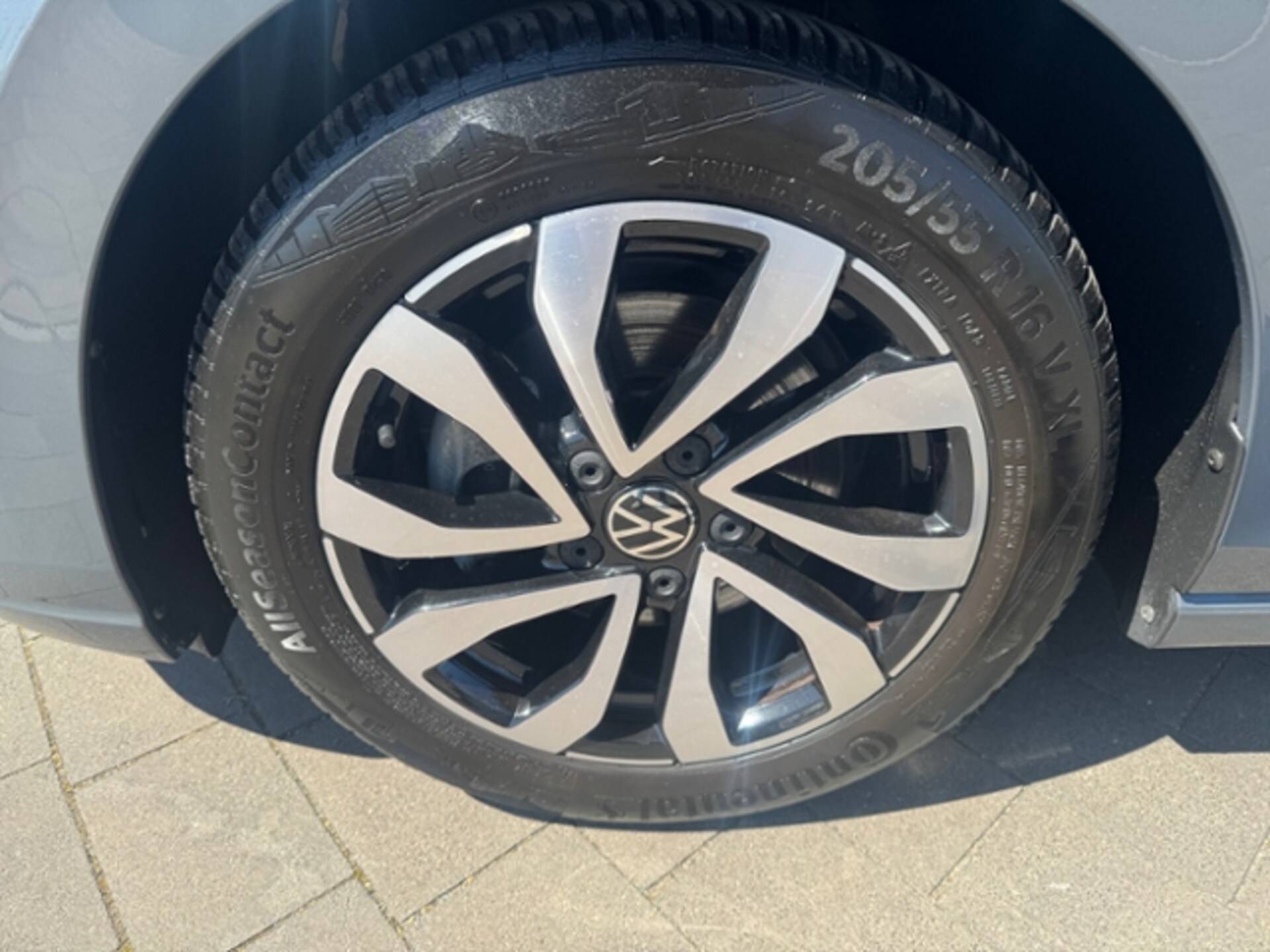 Volkswagen Golf Active
