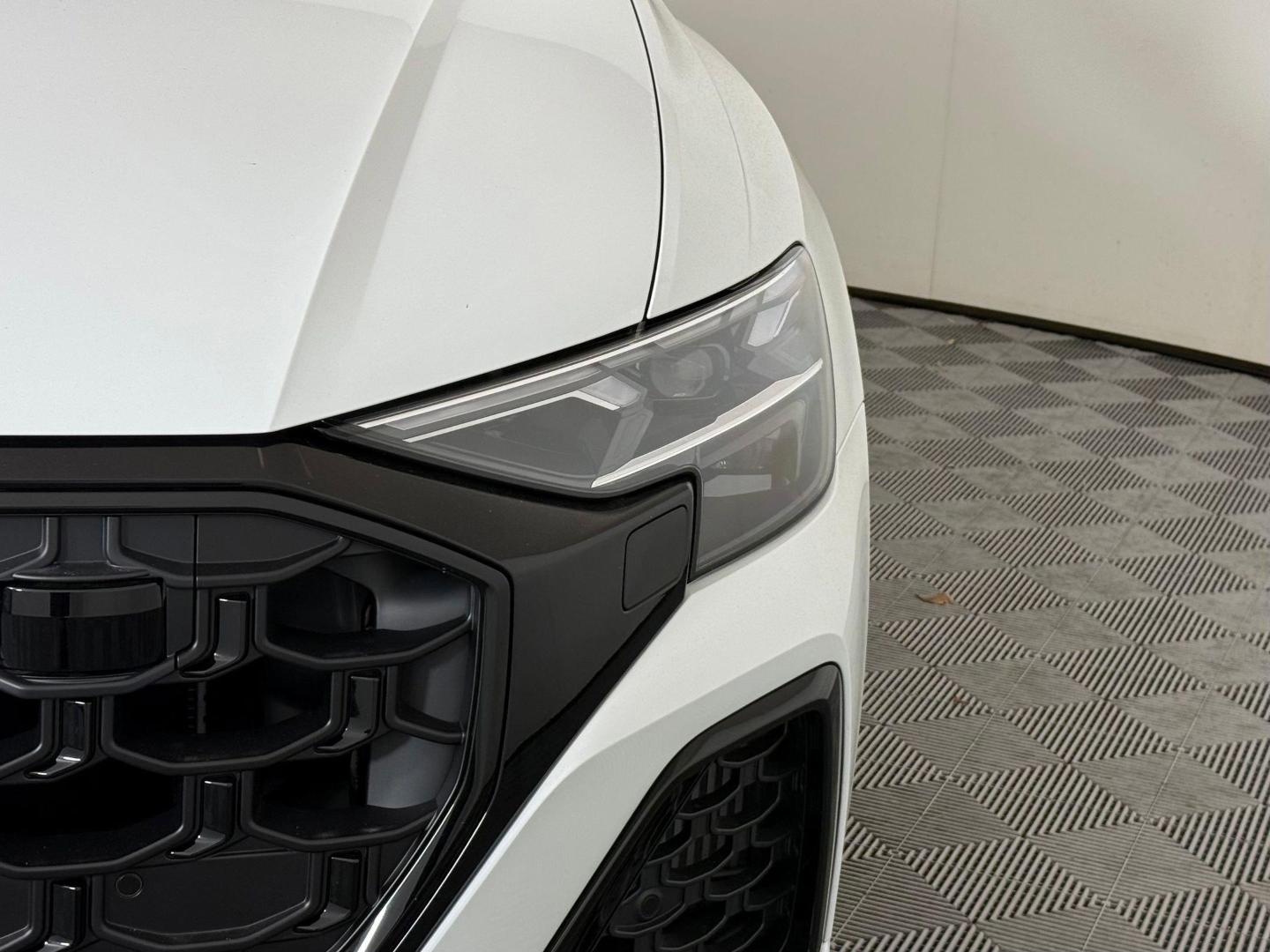 2026 Audi Q8 Premium Plus - Photo 10