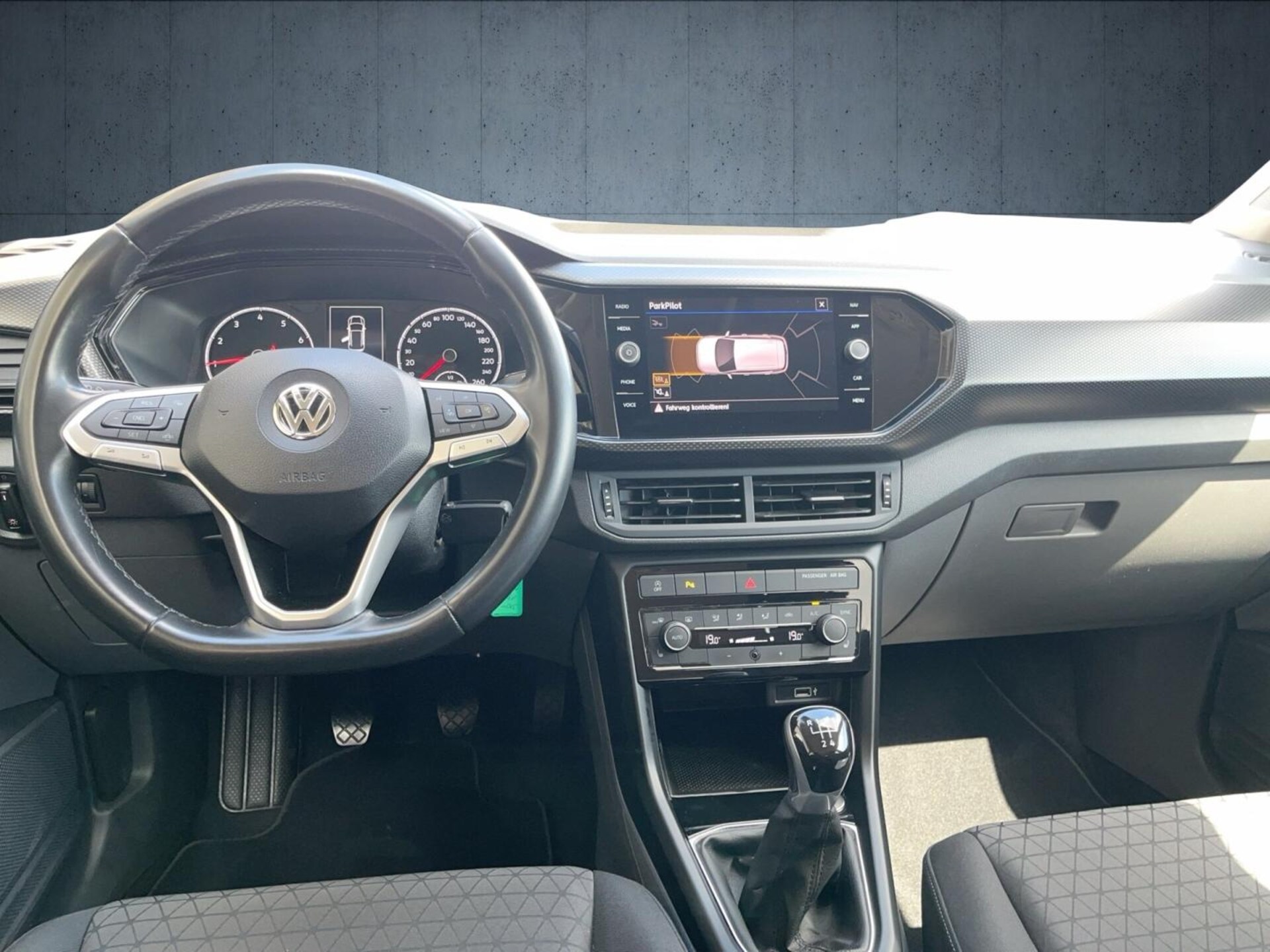 Volkswagen T-Cross Life