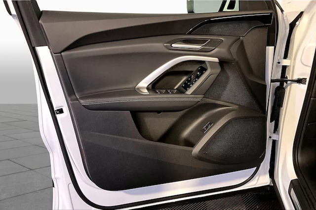 2025 Audi Q5 Premium - Photo 42
