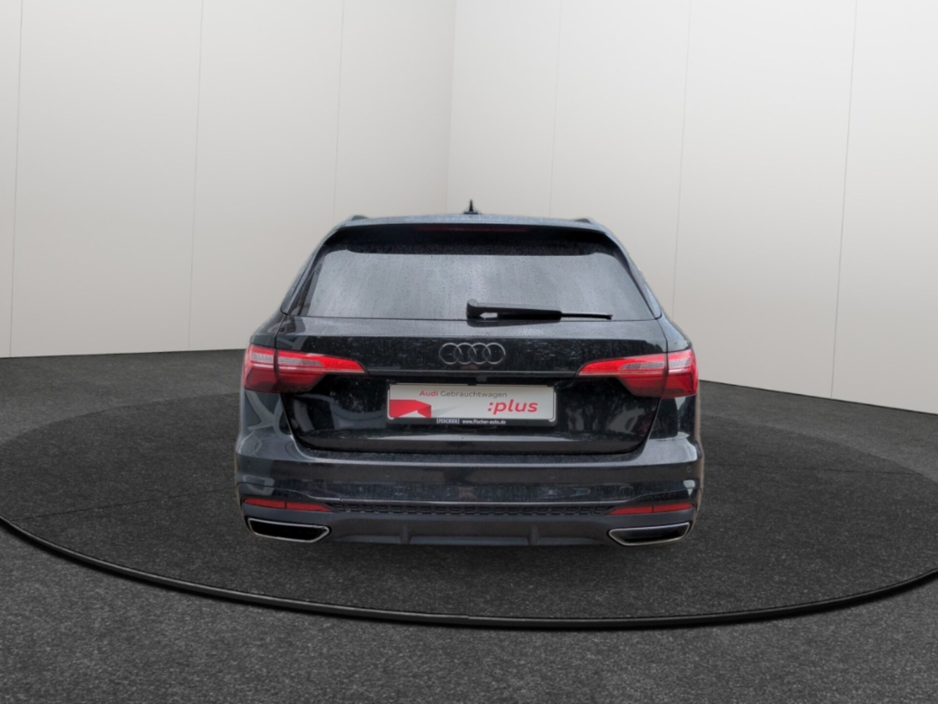 Audi A4 Avant S line