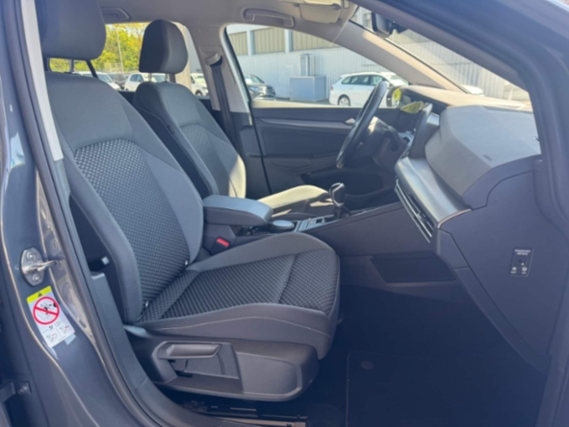 Volkswagen Golf Active