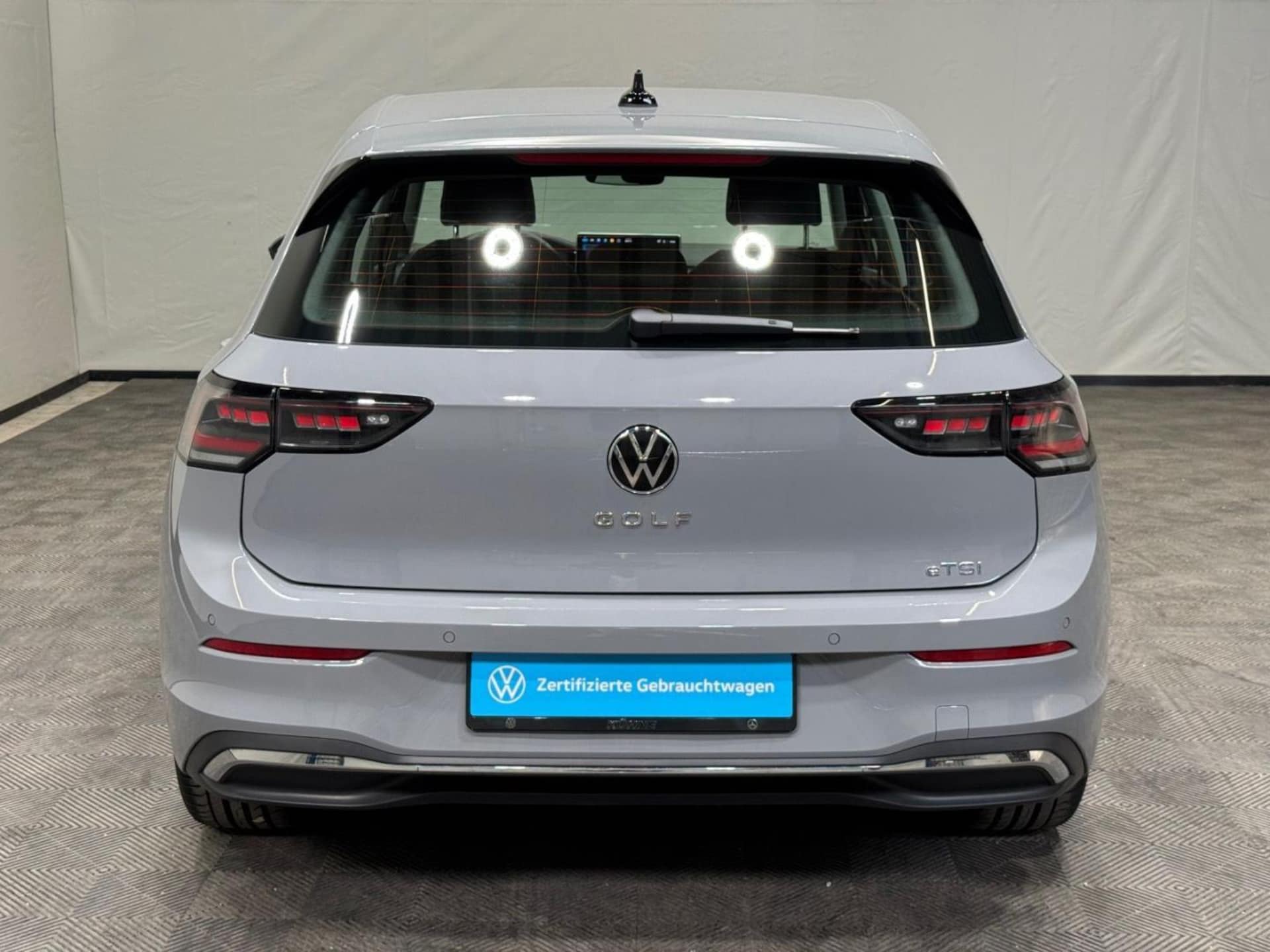 Volkswagen Golf Style