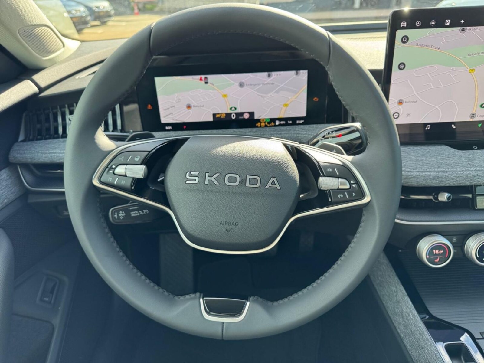 Škoda Superb Combi – Bild 19