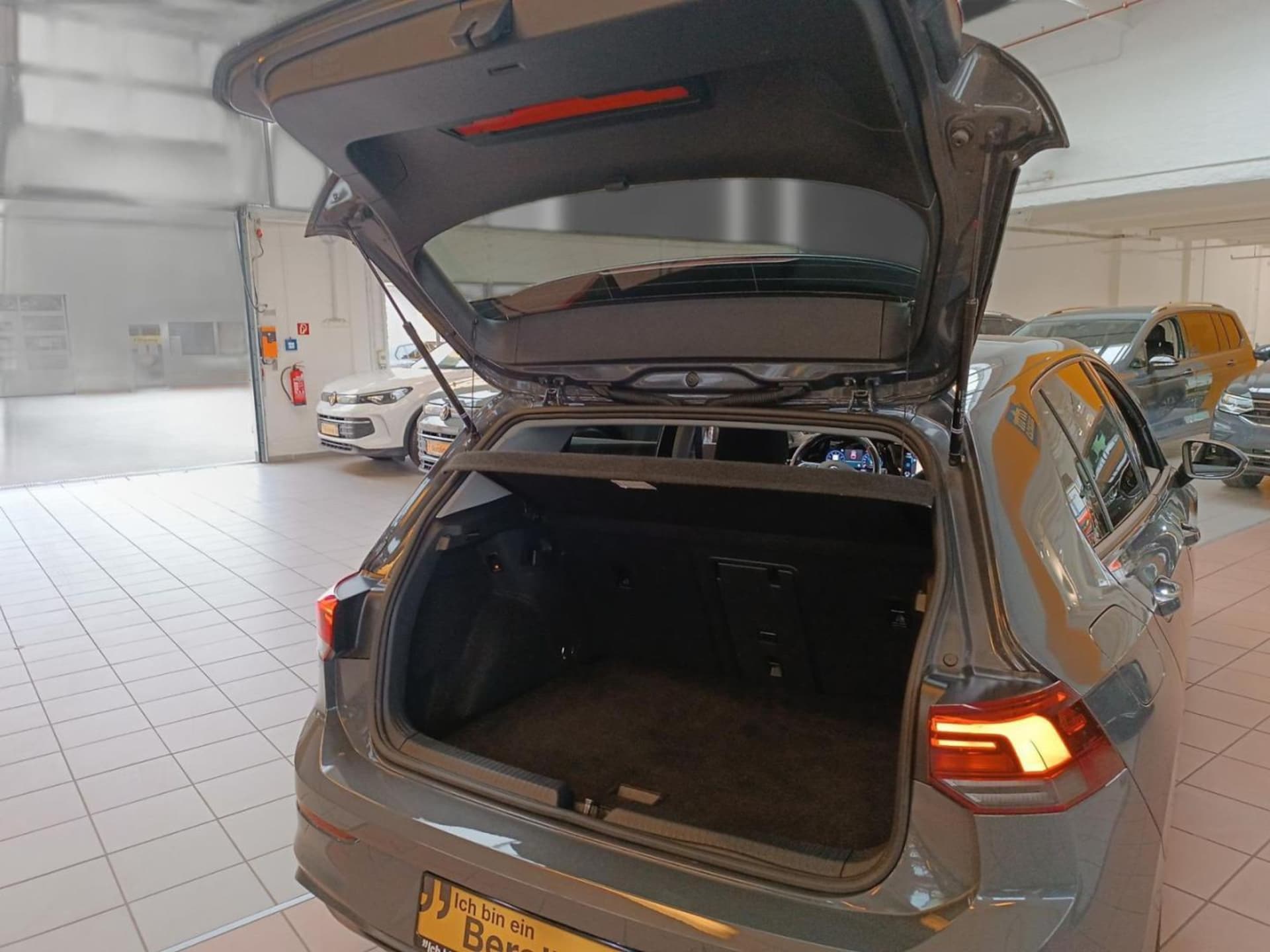 Volkswagen Golf Life