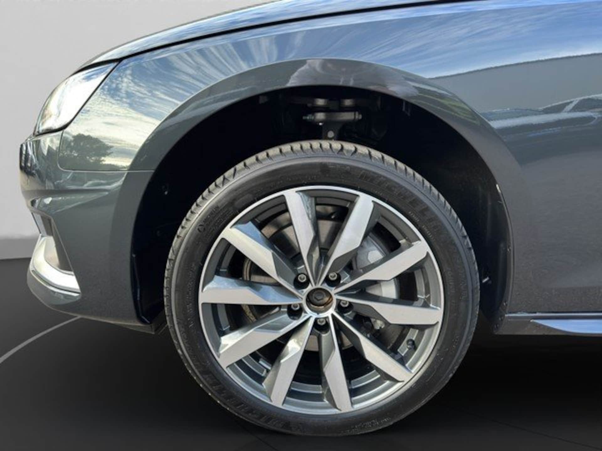Audi A4 Avant Advanced