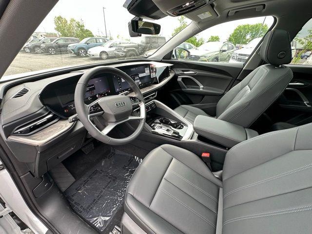 2026 Audi Q5 Premium - Photo 7